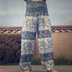 Elephant 🐘 pants 👖 loose lounge pants palazzo